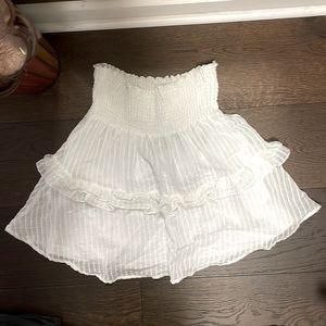 Kendall & Kylie tiered white, skirt size small, built in slip